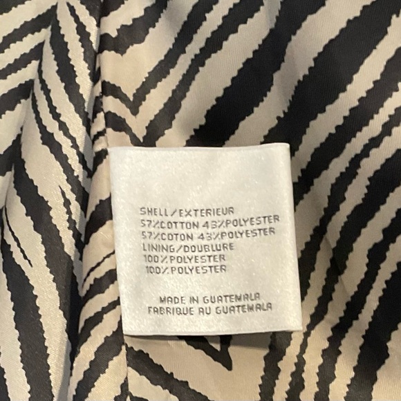 Classic Via Spiga Tailored Black Trench Coat - Like New Condition - Size L - Picture 7 of 9